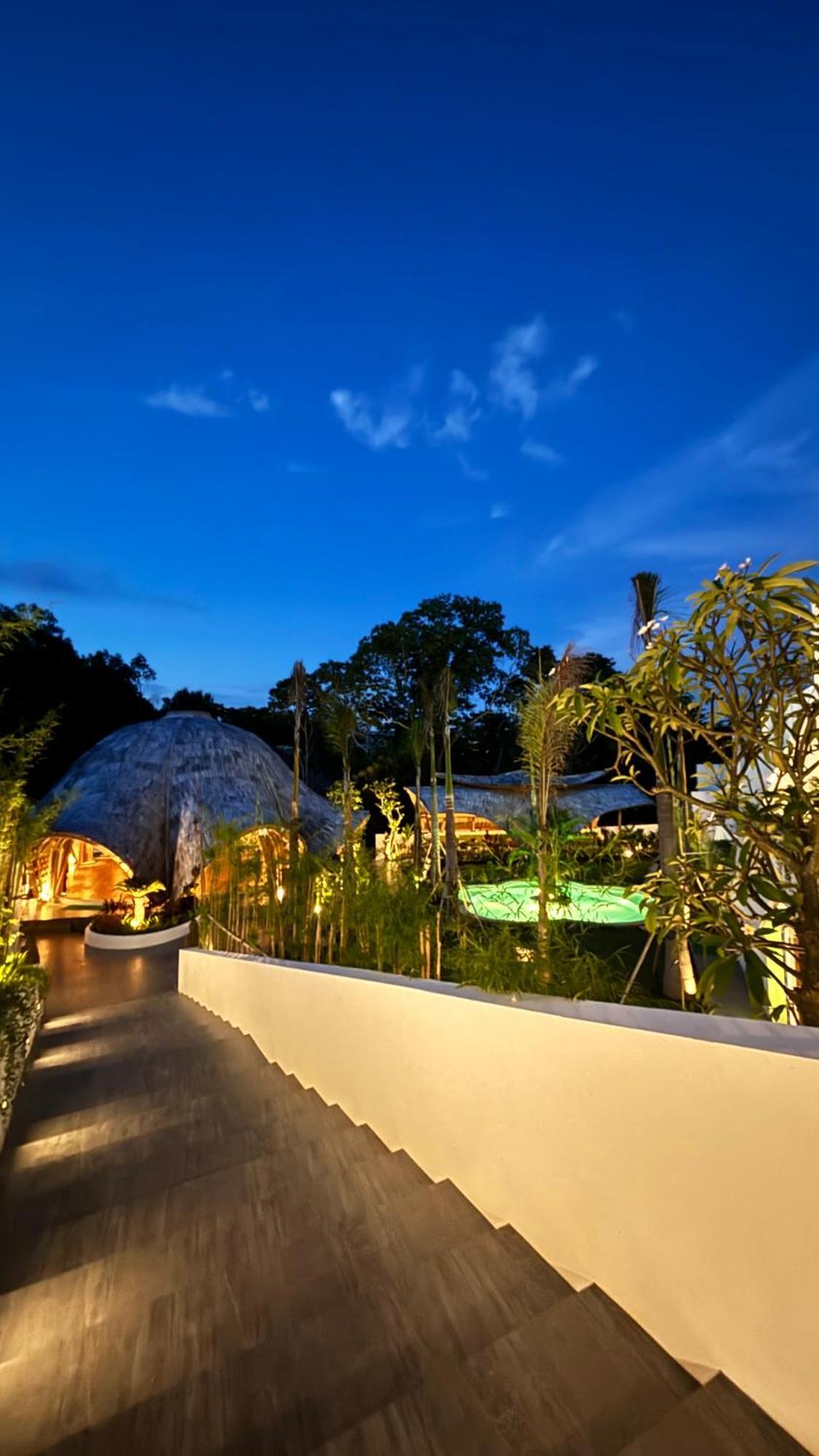 Mantra Wellness Center Hotel Uluwatu  Exterior photo
