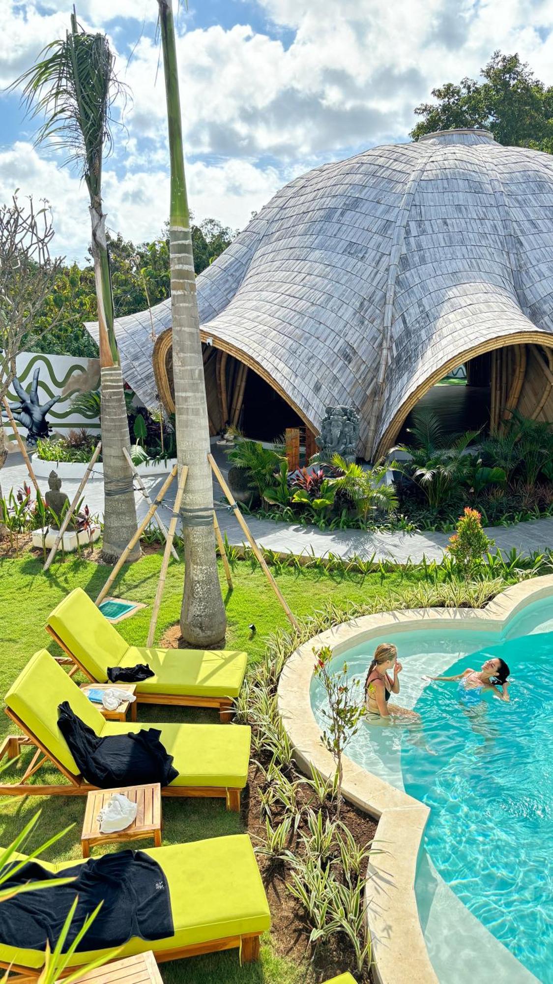 Mantra Wellness Center Hotel Uluwatu  Exterior photo