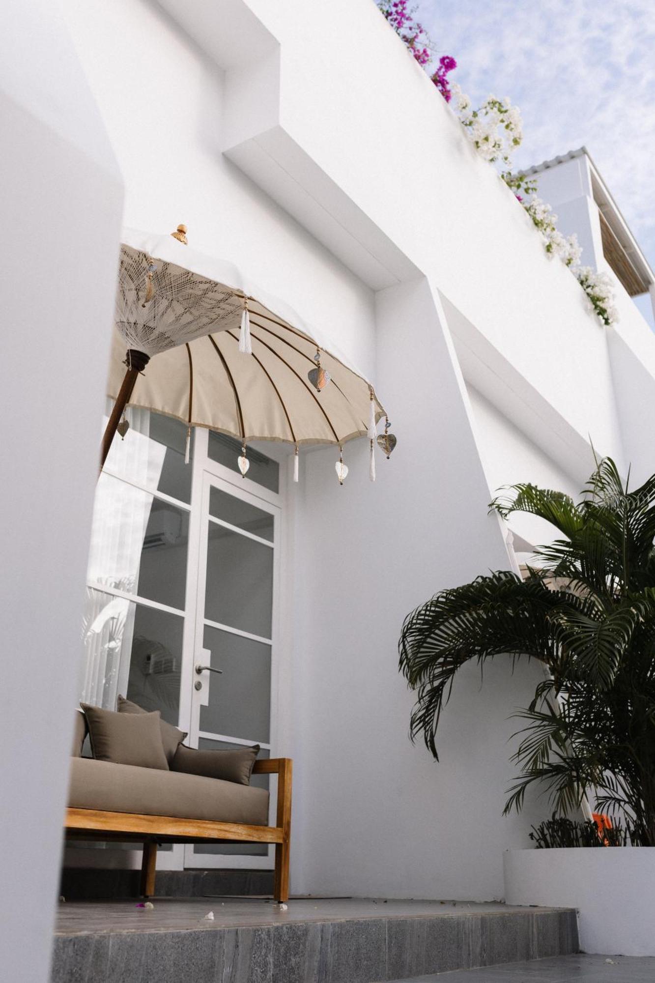 Mantra Wellness Center Hotel Uluwatu  Exterior photo