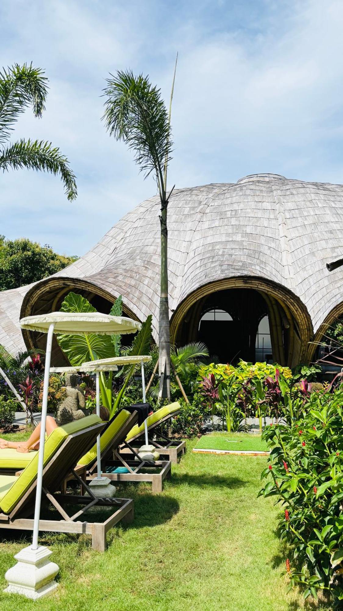 Mantra Wellness Center Hotel Uluwatu  Exterior photo