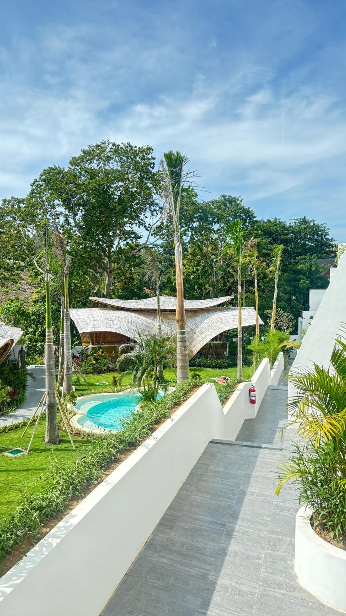 Mantra Wellness Center Hotel Uluwatu  Exterior photo