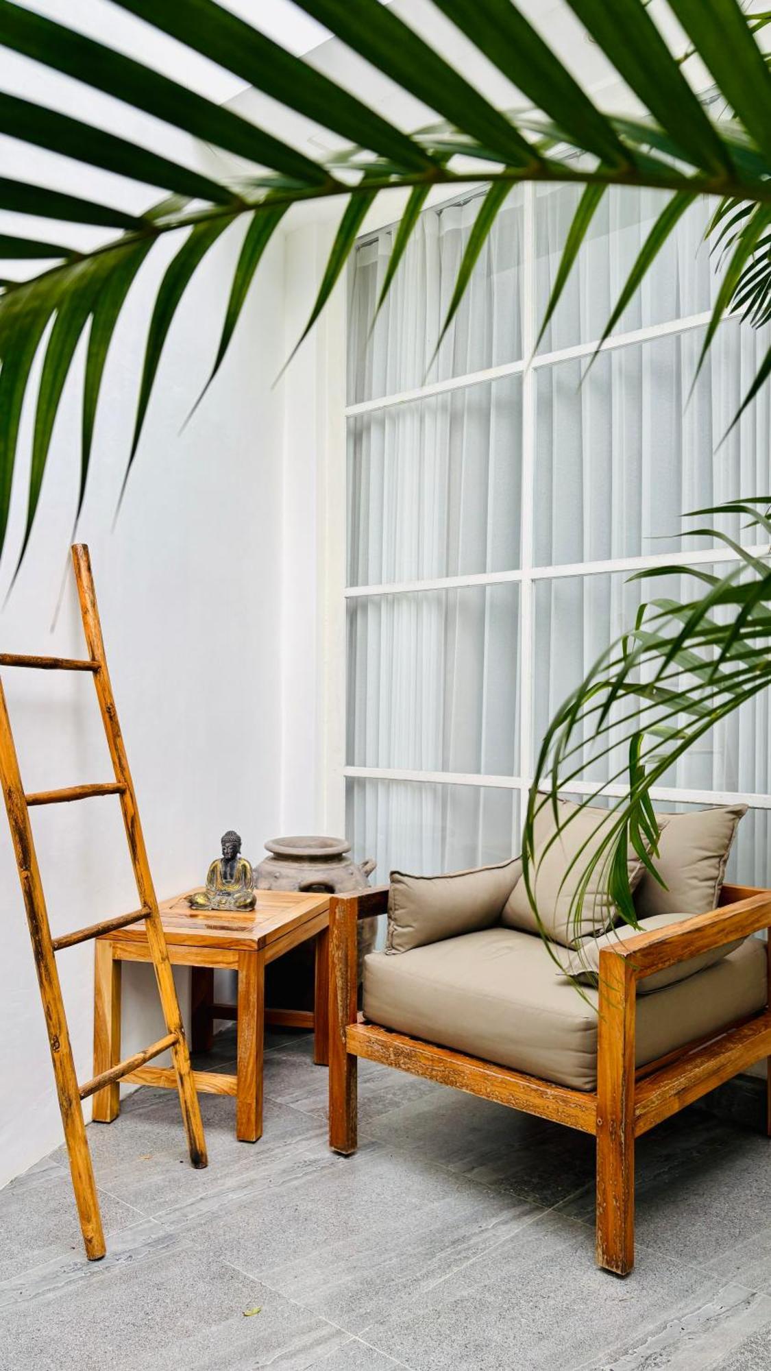 Mantra Wellness Center Hotel Uluwatu  Exterior photo